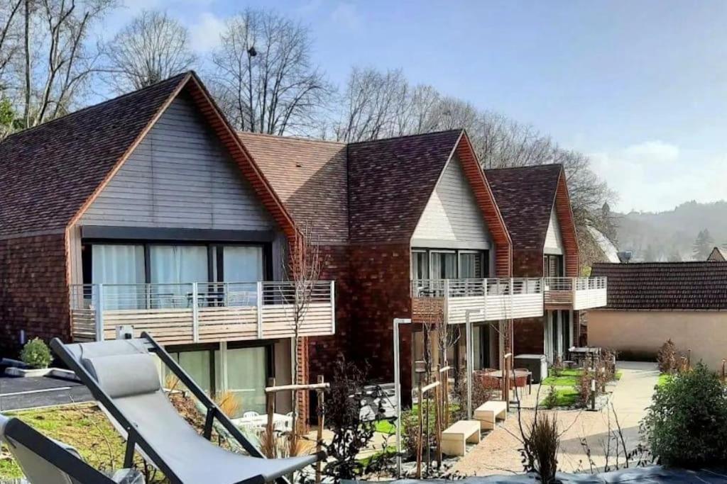 Ferienwohnung La Regate Avec Jaccuzi A 50 M Du Centre Historique Sarlat Exterior foto