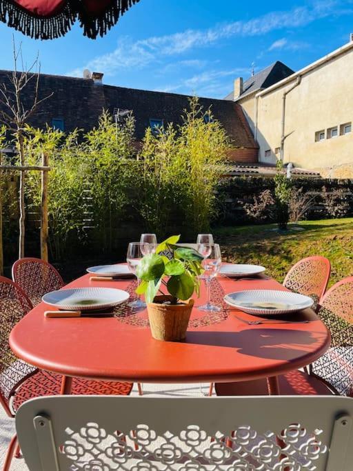 Ferienwohnung La Regate Avec Jaccuzi A 50 M Du Centre Historique Sarlat Exterior foto